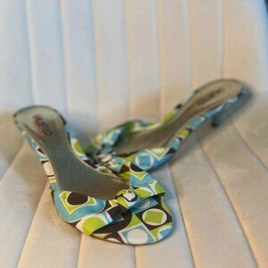 y2k patterned kitten heels 👠